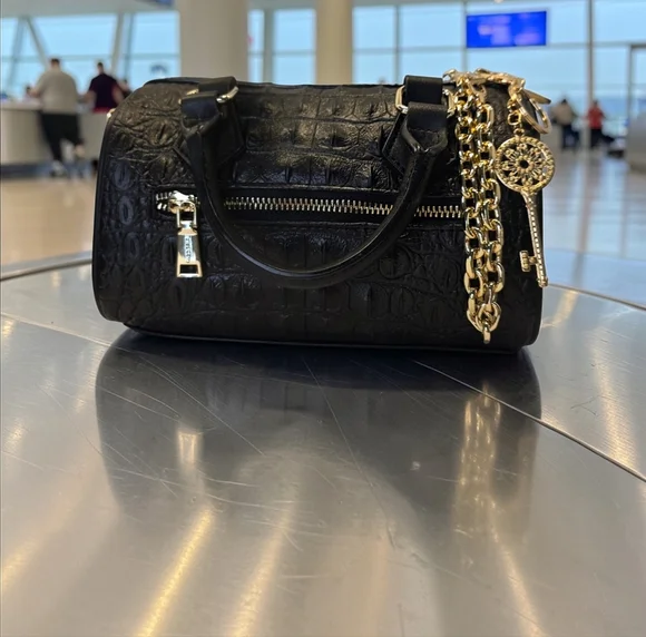 Black Croc Embossed Satchel Handbag with Gold Accessories By Tote & Carry NWT - Picture 2 of 8